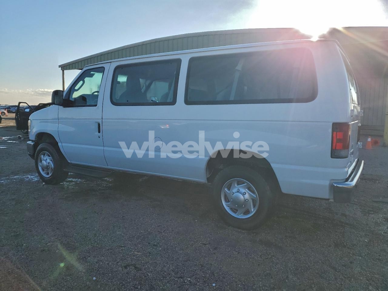 Photo 2 of 2012 FORD ECONOLINE E350 SUPER DUTY WAGON (VIN 1FBNE3BL3CDA93632)
