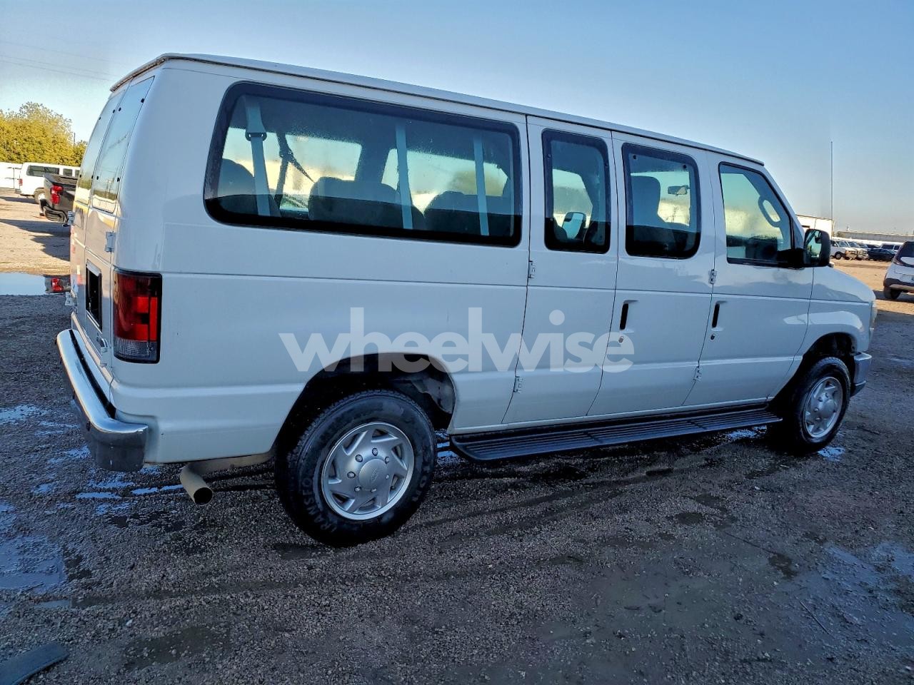 Photo 3 of 2012 FORD ECONOLINE E350 SUPER DUTY WAGON (VIN 1FBNE3BL3CDA93632)