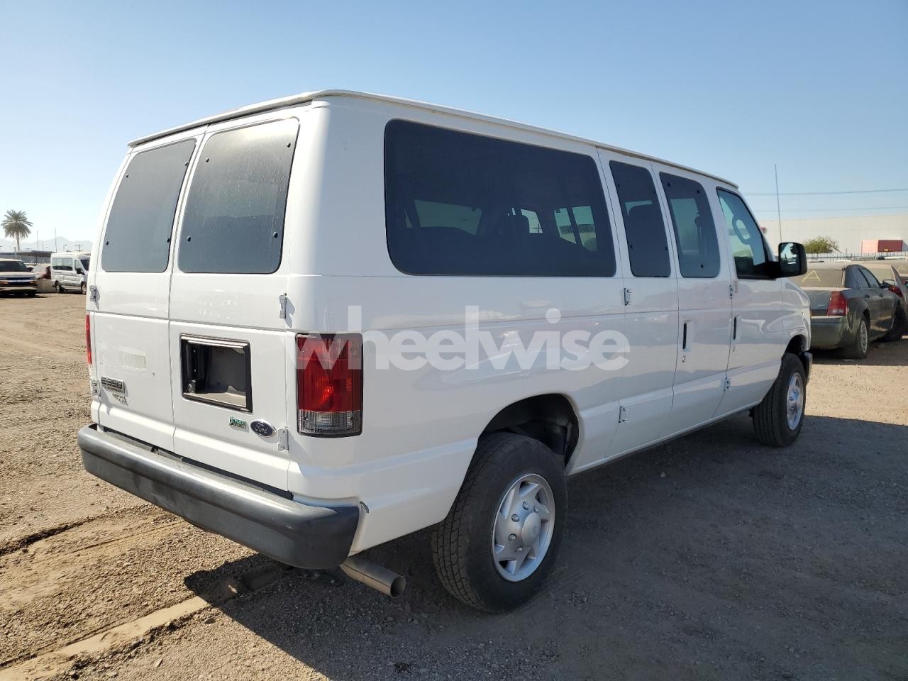 Photo 3 of 2013 FORD ECONOLINE E350 SUPER DUTY WAGON (VIN 1FBNE3BL6DDA61078)