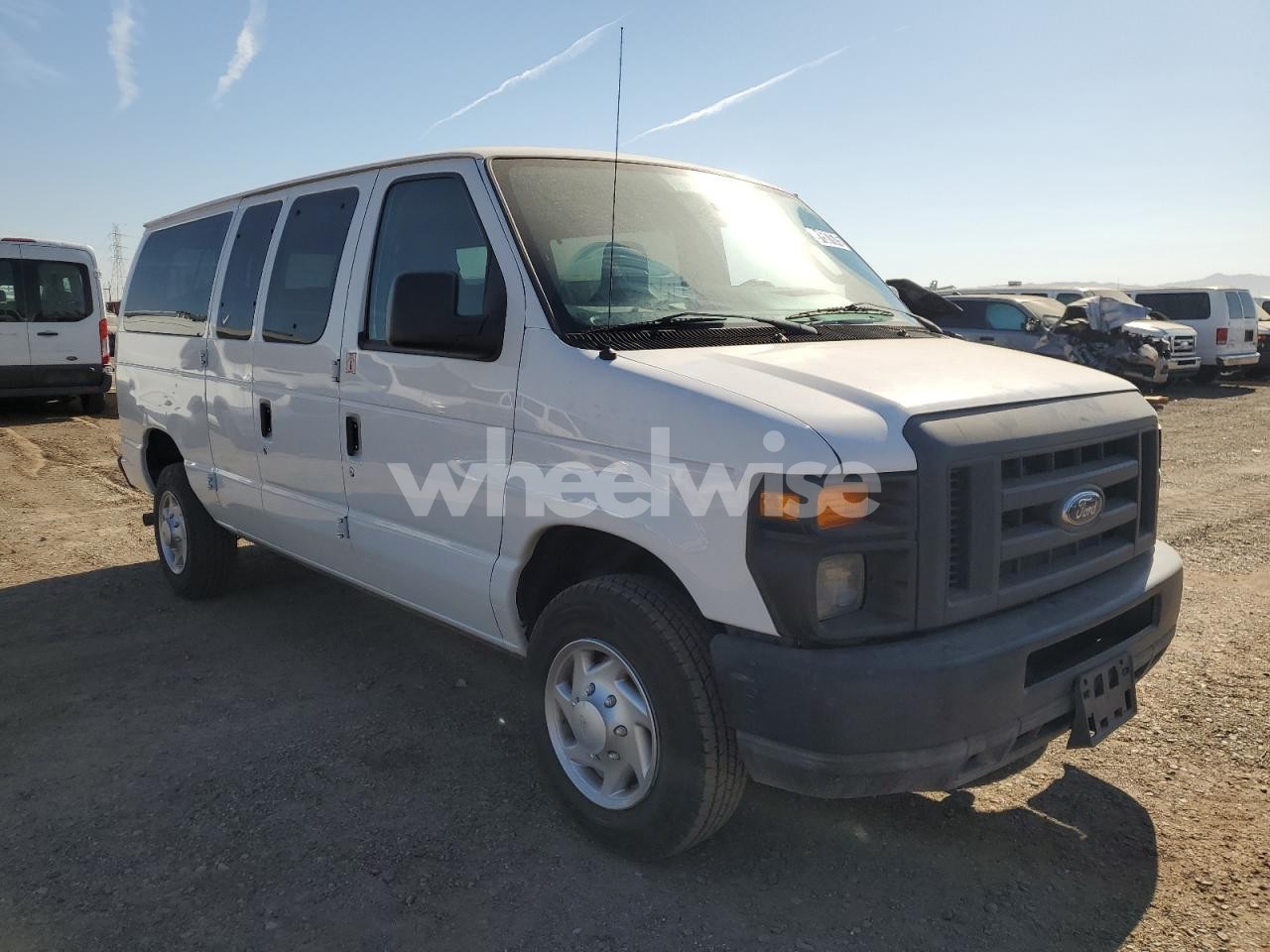 Photo 4 of 2013 FORD ECONOLINE E350 SUPER DUTY WAGON (VIN 1FBNE3BL6DDA61078)