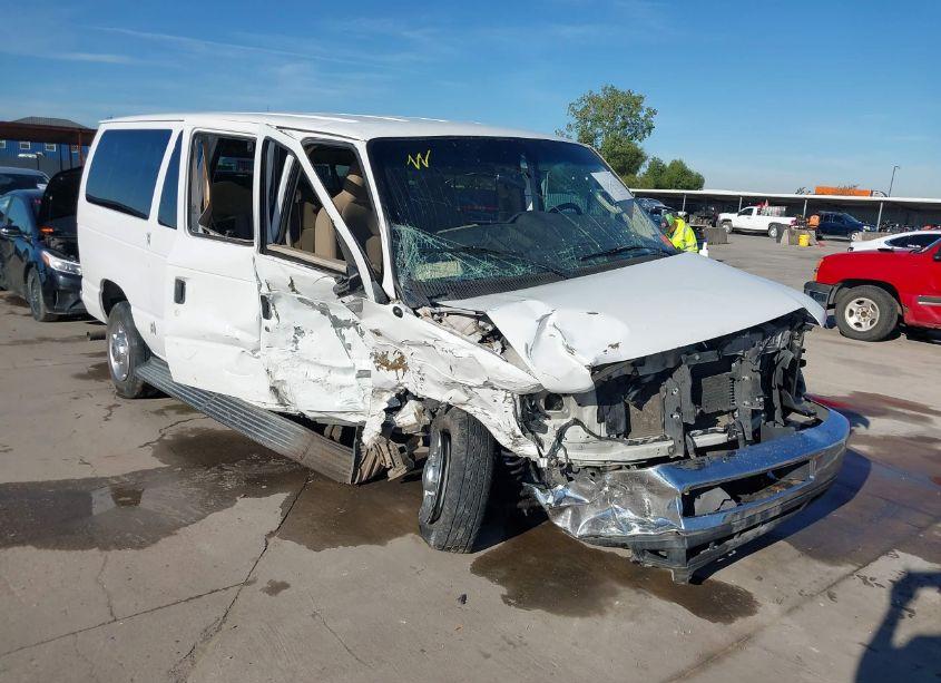 2010 Ford E-350 SUPER DUTY XL/XLT (VIN 1FBNE3BL7ADA12497) main photo