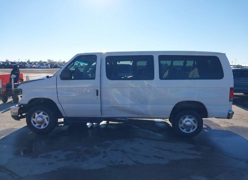 Photo 14 of 2010 Ford E-350 SUPER DUTY XL/XLT (VIN 1FBNE3BL7ADA12497)