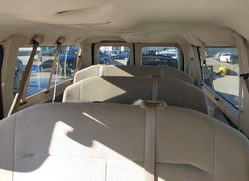 Photo 8 of 2010 Ford E-350 SUPER DUTY XL/XLT (VIN 1FBNE3BL7ADA12497)