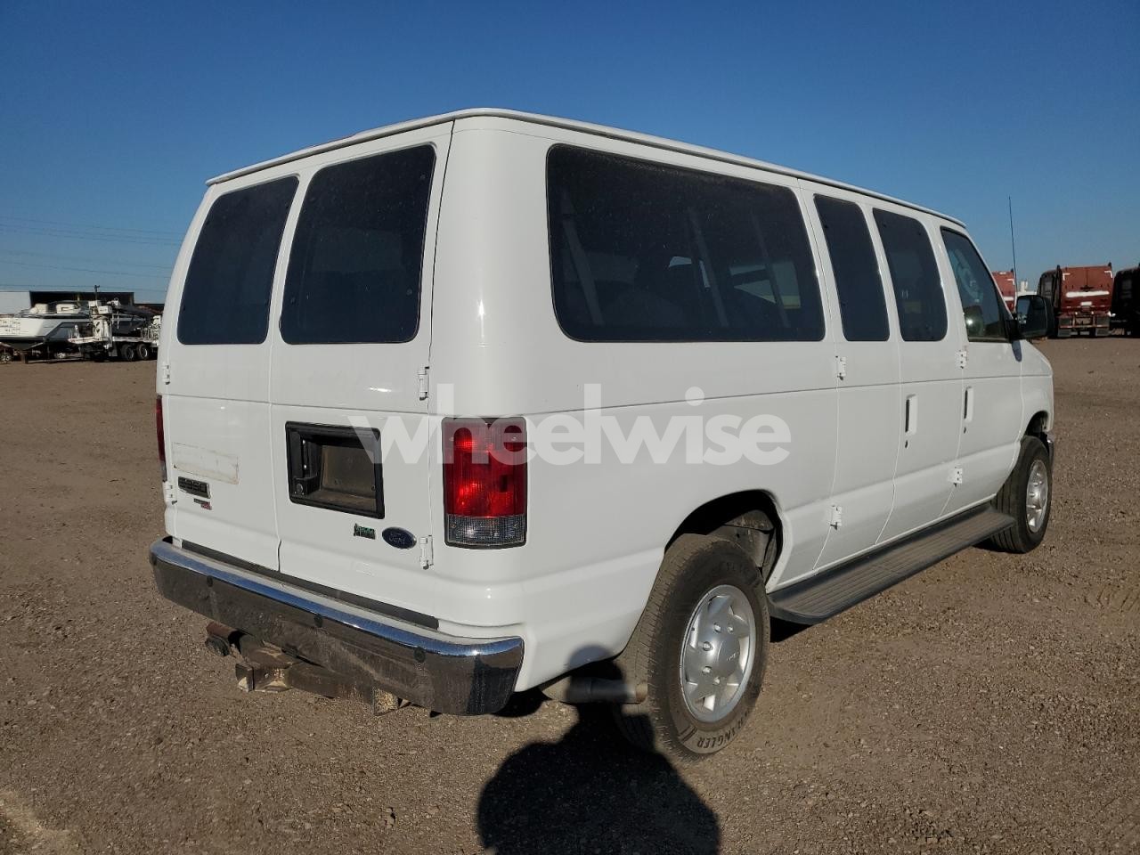 Photo 3 of 2013 FORD ECONOLINE E350 SUPER DUTY WAGON (VIN 1FBNE3BL8DDA61034)
