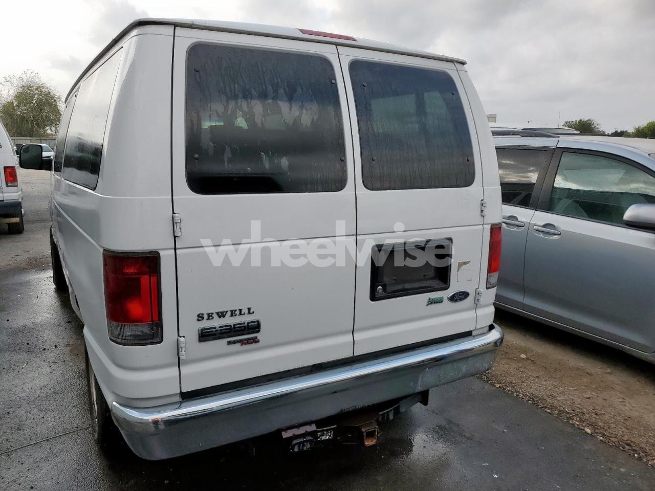Photo 6 of 2013 FORD ECONOLINE E350 SUPER DUTY WAGON (VIN 1FBNE3BL9DDA90171)