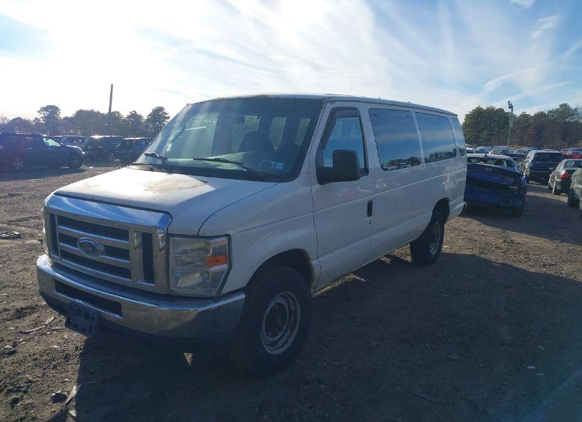 Photo 2 of 2008 Ford E-350 SUPER DUTY XL/XLT (VIN 1FBSS31L08DB22945)