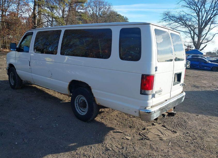 Photo 3 of 2008 Ford E-350 SUPER DUTY XL/XLT (VIN 1FBSS31L08DB22945)