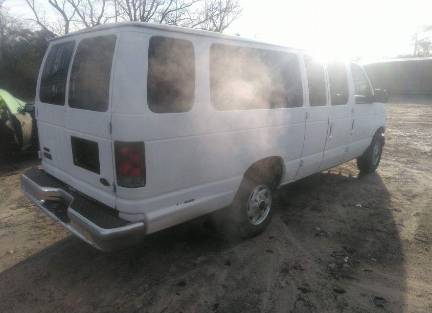 Photo 4 of 2002 Ford E-350 SUPER DUTY (VIN 1FBSS31L12HA39752)