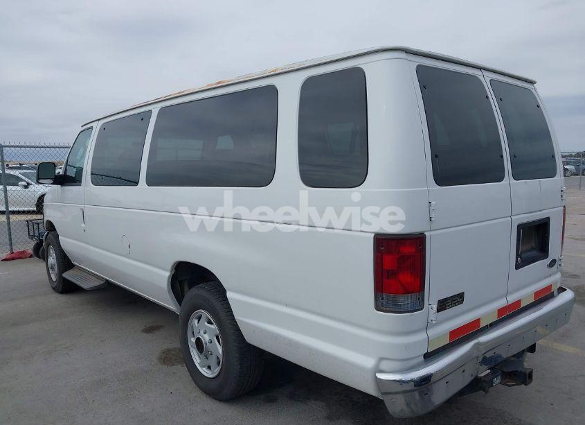 Photo 3 of 2004 Ford E-350 SUPER DUTY XL/XLT (VIN 1FBSS31L74HA31495)