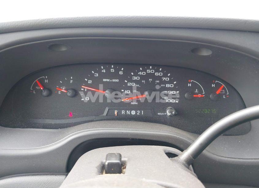 Photo 7 of 2004 Ford E-350 SUPER DUTY XL/XLT (VIN 1FBSS31L74HA31495)