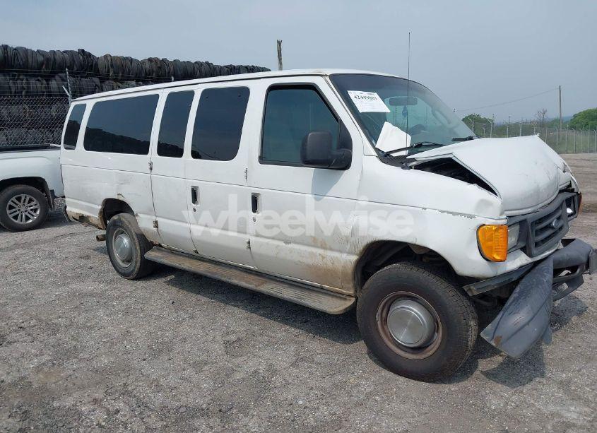 2006 Ford E-350 SUPER DUTY XL/XLT (VIN 1FBSS31L76DA90525) main photo