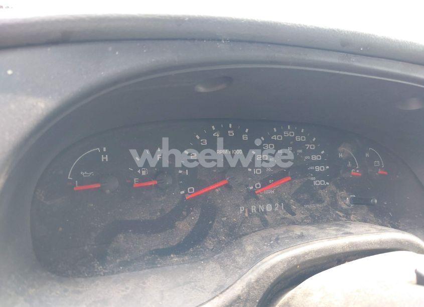 Photo 16 of 2006 Ford E-350 SUPER DUTY XL/XLT (VIN 1FBSS31L76DA90525)