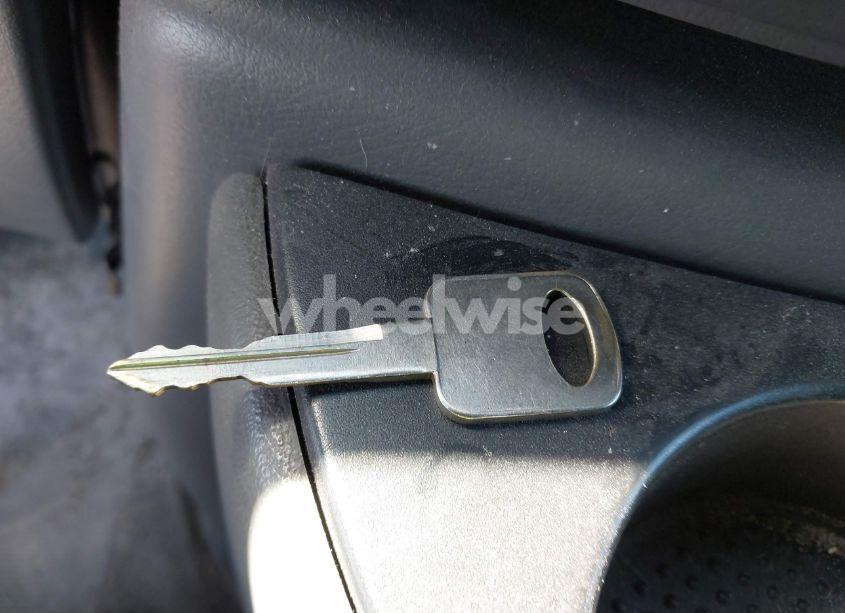 Photo 11 of 1999 Ford E-350 SUPER DUTY XL/XLT (VIN 1FBSS31S1XHC00521)