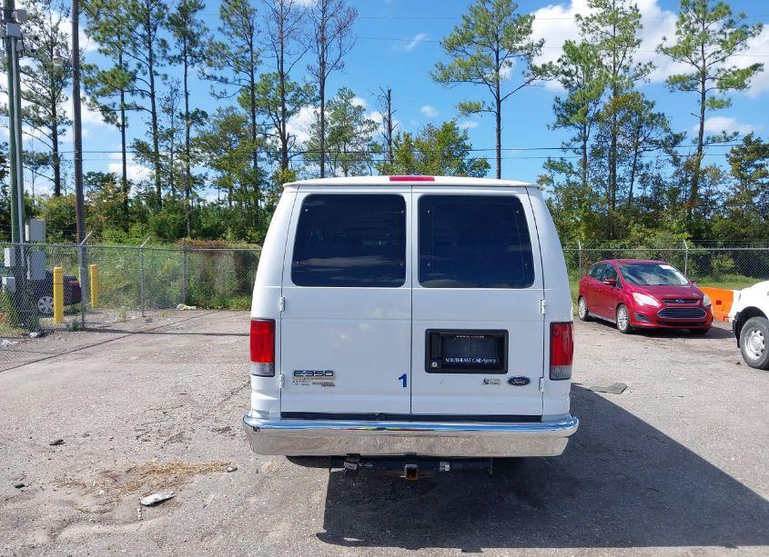 Photo 16 of 2010 Ford E-350 SUPER DUTY XL/XLT (VIN 1FBSS3BL3ADA62213)