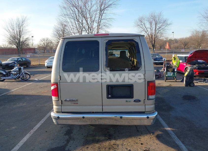 Photo 16 of 2014 Ford E-350 SUPER DUTY XLT (VIN 1FBSS3BL3EDB00299)