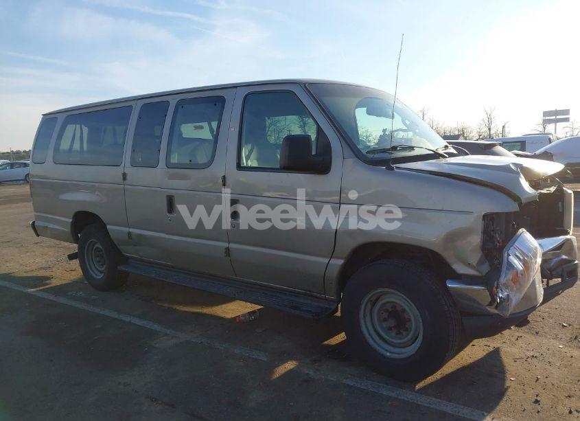 Photo 17 of 2014 Ford E-350 SUPER DUTY XLT (VIN 1FBSS3BL3EDB00299)