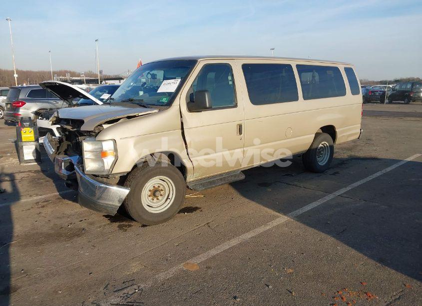 Photo 2 of 2014 Ford E-350 SUPER DUTY XLT (VIN 1FBSS3BL3EDB00299)