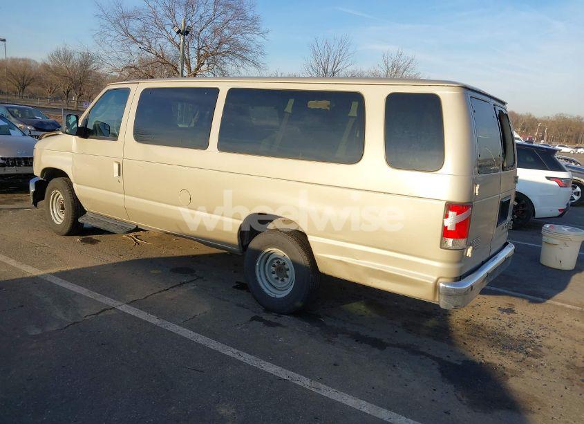 Photo 3 of 2014 Ford E-350 SUPER DUTY XLT (VIN 1FBSS3BL3EDB00299)