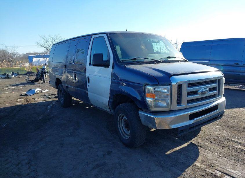 2011 Ford E-350 SUPER DUTY XLT (VIN 1FBSS3BL4BDB37647) main photo