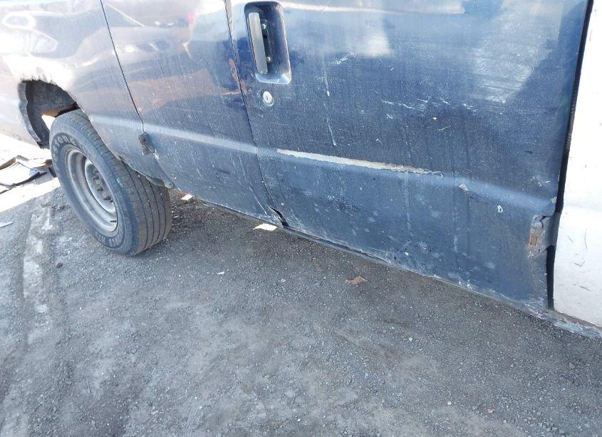 Photo 18 of 2011 Ford E-350 SUPER DUTY XLT (VIN 1FBSS3BL4BDB37647)