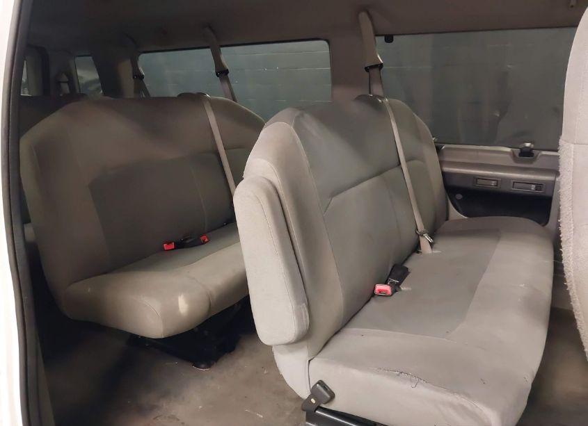 Photo 8 of 2013 Ford E-350 SUPER DUTY XLT (VIN 1FBSS3BL6DDA00986)