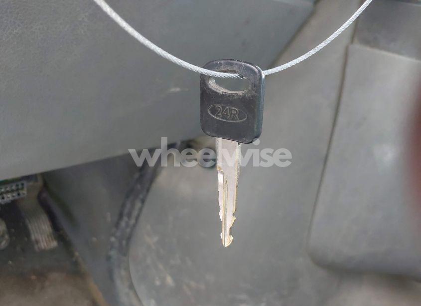 Photo 11 of 2011 Ford E-350 SUPER DUTY XLT (VIN 1FBSS3BL9BDA52335)