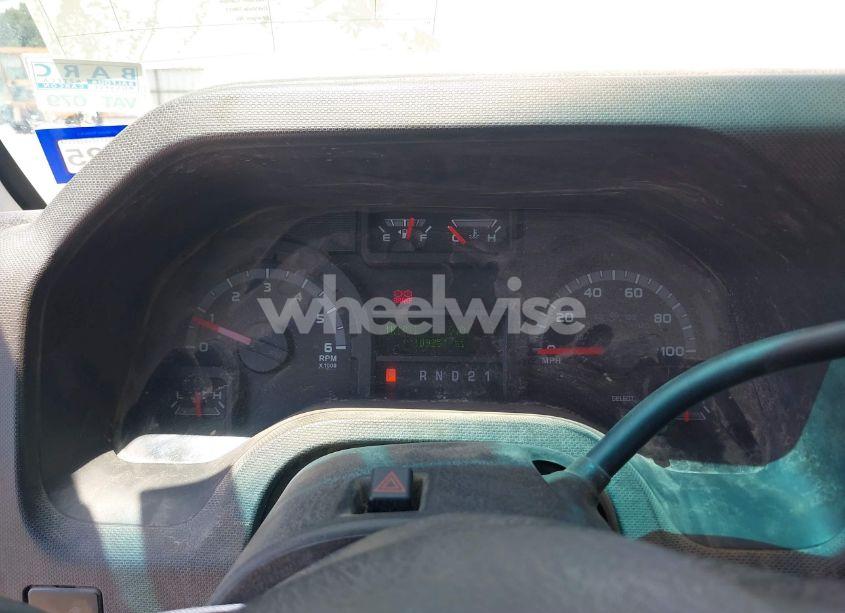 Photo 7 of 2011 Ford E-350 SUPER DUTY XLT (VIN 1FBSS3BL9BDA52335)