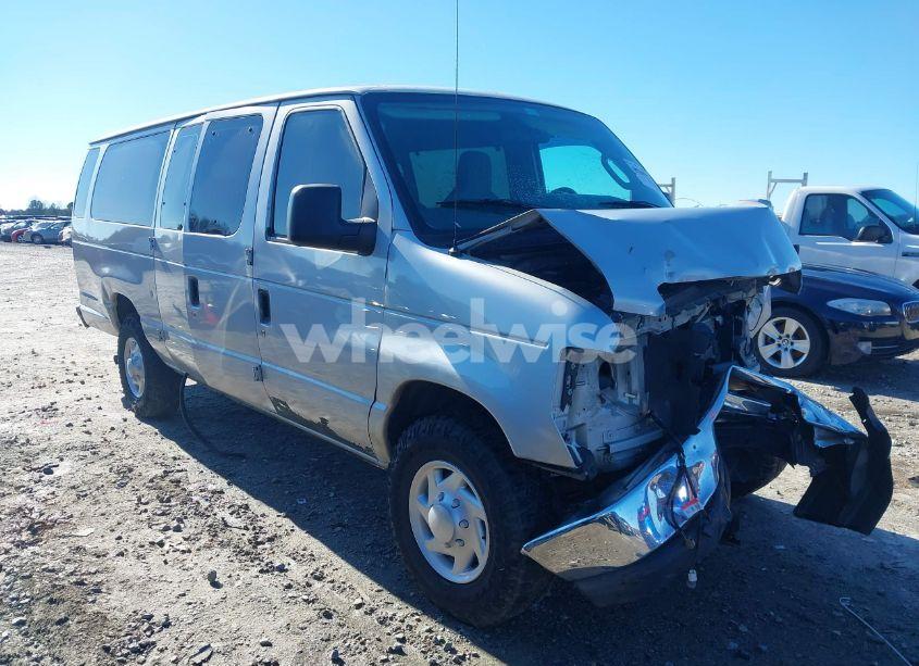 2011 Ford E-350 SUPER DUTY XLT (VIN 1FBSS3BL9BDB17135) main photo