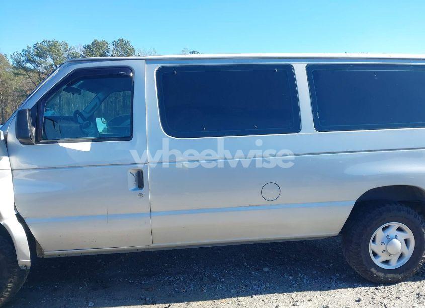 Photo 15 of 2011 Ford E-350 SUPER DUTY XLT (VIN 1FBSS3BL9BDB17135)