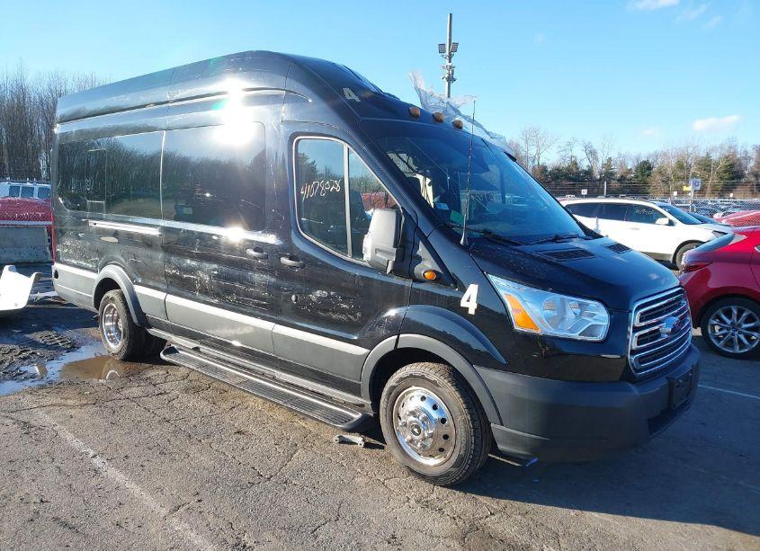 2019 Ford Transit-350 XLT (VIN 1FBVU4XM2KKA07344) main photo