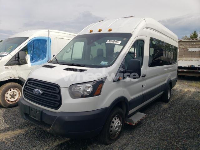 Photo 3 of 2019 FORD TRANSIT T-350 HD (VIN 1FBVU4XM2KKB12367)