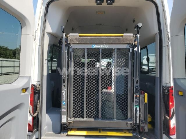 Photo 5 of 2017 FORD TRANSIT T-350 HD (VIN 1FBVU4XM3HKA90663)
