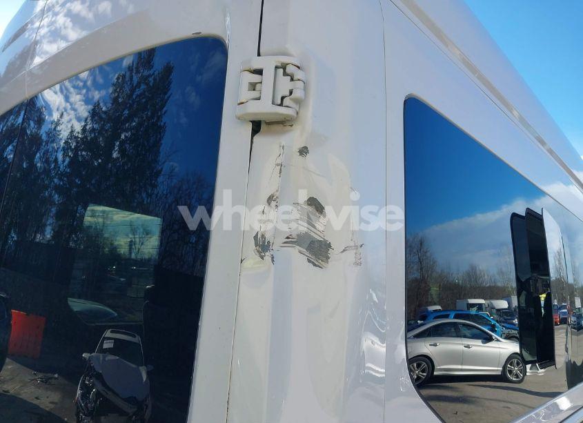 Photo 16 of 2018 Ford Transit-350 XLT (VIN 1FBVU4XM6JKA94129)