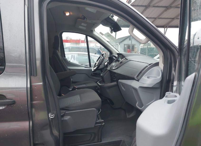 Photo 5 of 2019 Ford Transit-350 XLT (VIN 1FBZX2YG1KKA92599)