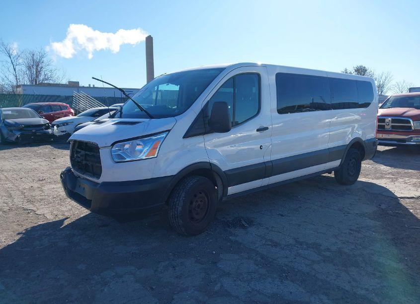 Photo 2 of 2019 Ford Transit-350 XLT (VIN 1FBZX2YM6KKA49544)