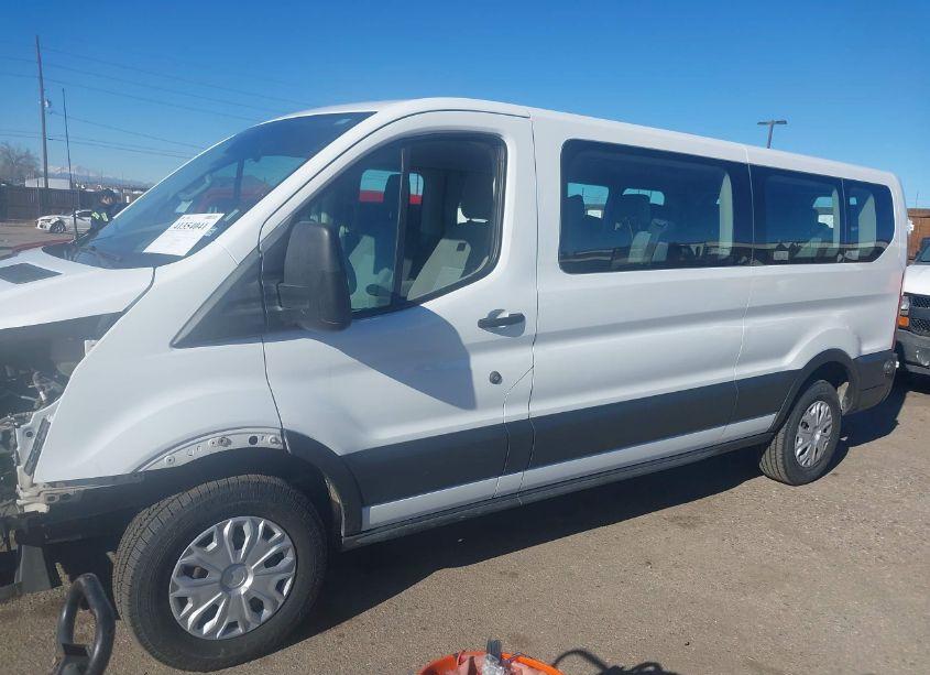 Photo 15 of 2019 Ford Transit-350 XLT (VIN 1FBZX2ZMXKKB05869)
