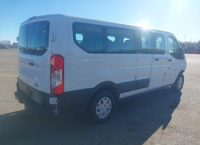 Photo 4 of 2019 Ford Transit-350 XLT (VIN 1FBZX2ZMXKKB05869)