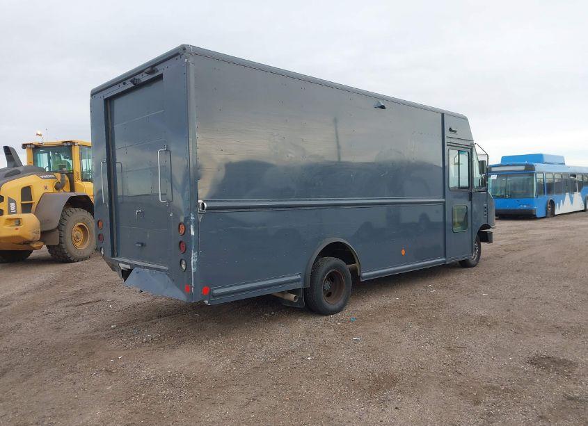Photo 4 of 2019 Ford E-450 STRIPPED (VIN 1FC3E4K67KDC48636)