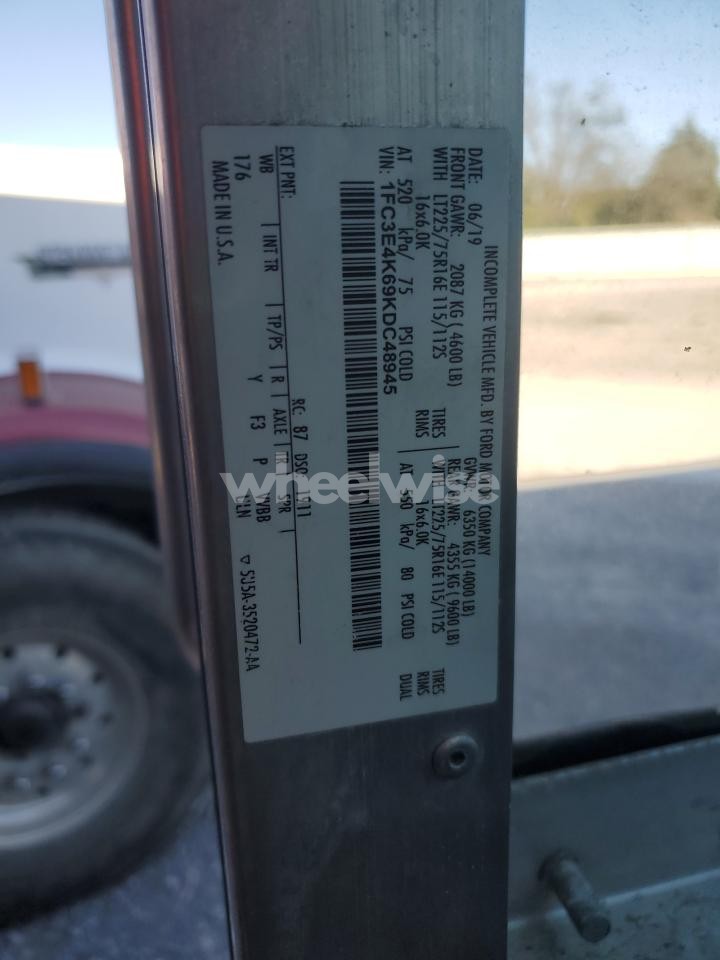 Photo 10 of 2019 FORD E450 DELIVERY TRUCK (VIN 1FC3E4K69KDC48945)