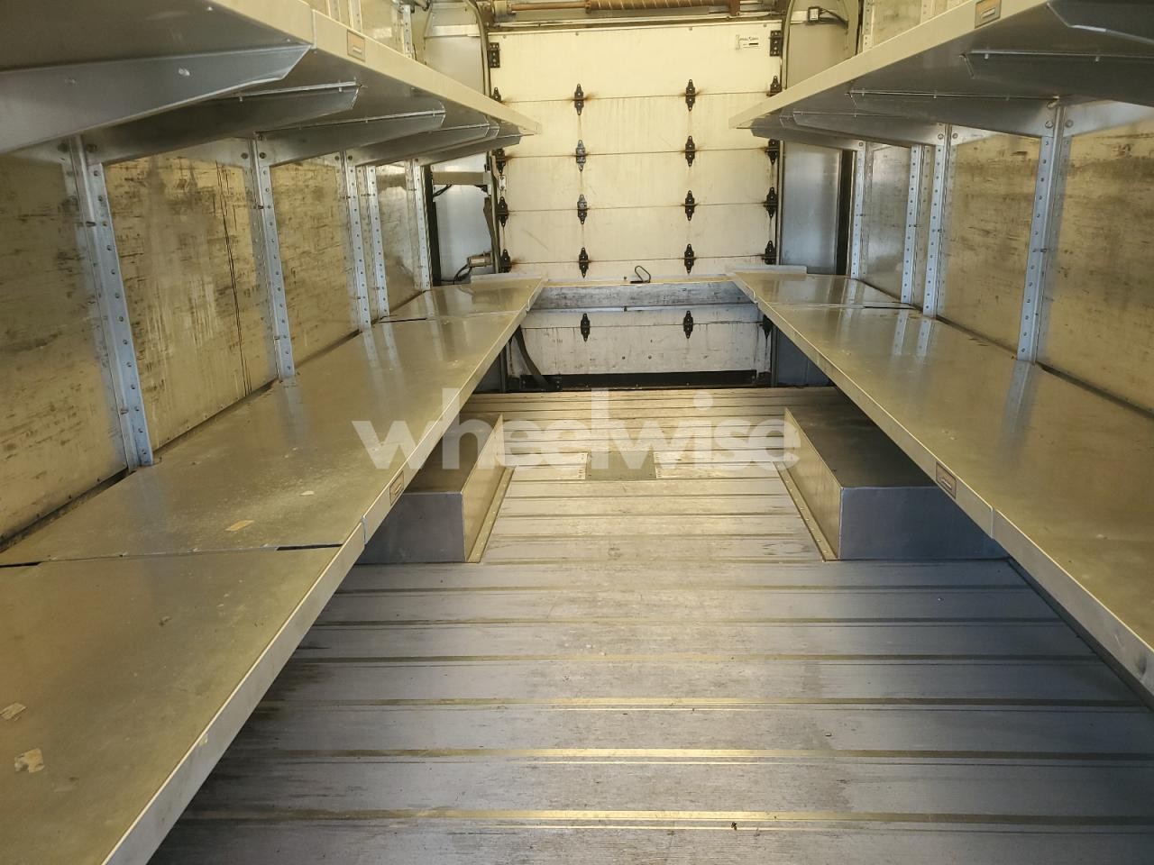 Photo 6 of 2019 FORD E450 DELIVERY TRUCK (VIN 1FC3E4K69KDC48945)