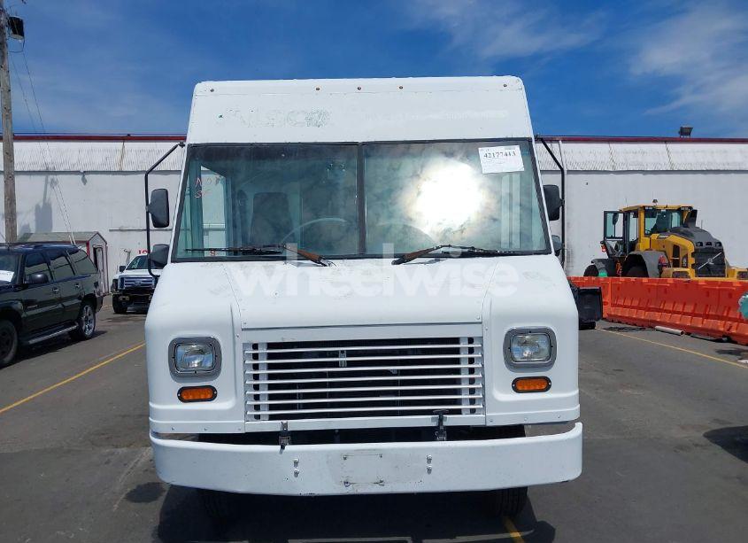 Photo 12 of 2016 Ford E-450 STRIPPED (VIN 1FC3E4KL8GDC21796)