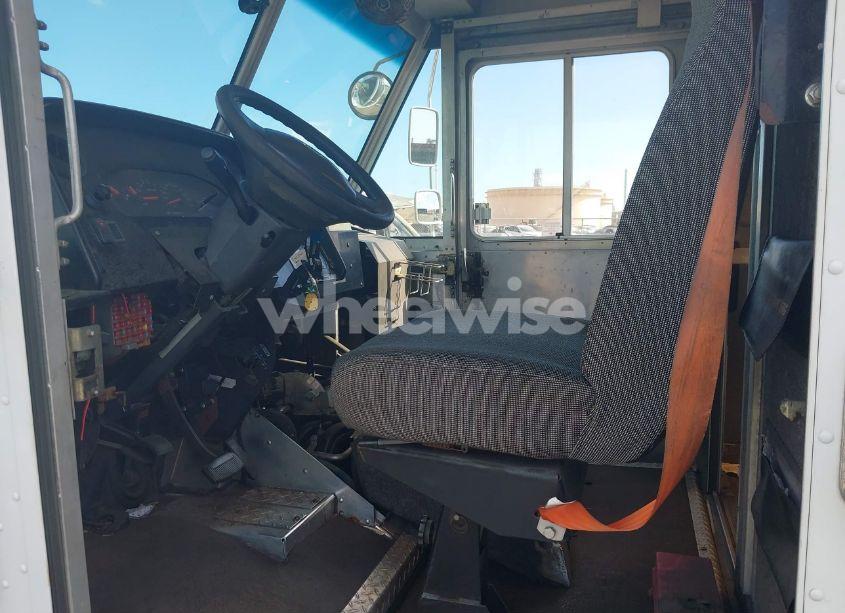 Photo 5 of 2007 Ford E-350 STRIPPED (VIN 1FCKE39L67DA93442)
