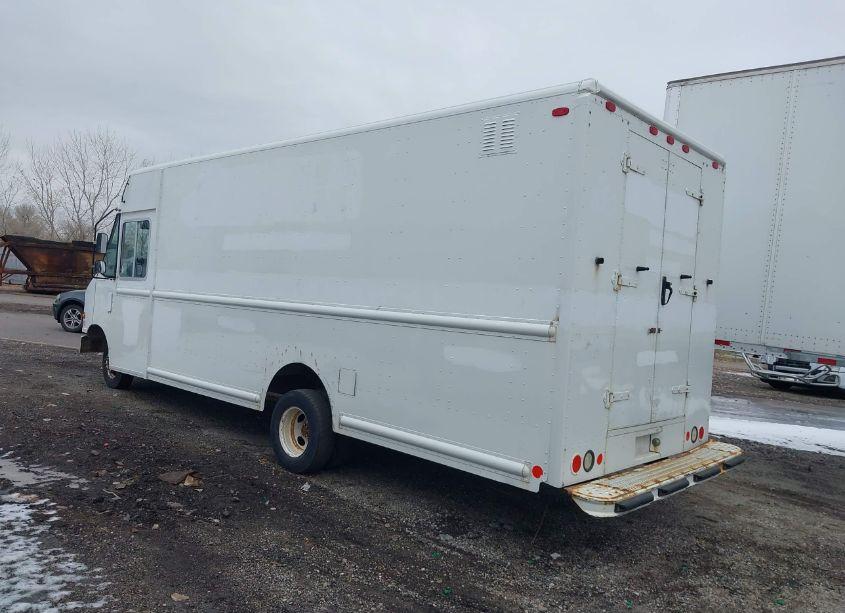 Photo 3 of 2007 Ford E-450 STRIPPED (VIN 1FCLE49L67DB03235)
