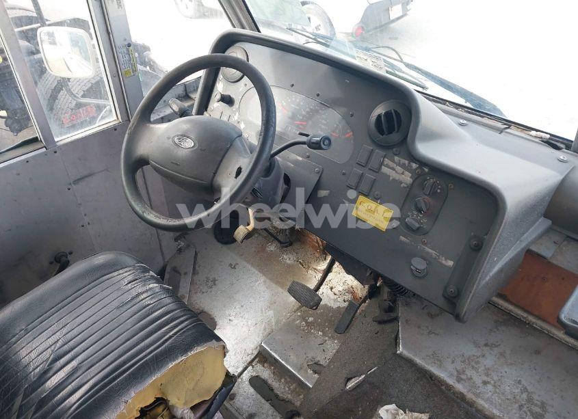 Photo 7 of 2006 Ford E-450 STRIPPED (VIN 1FCLE49L96DA72402)