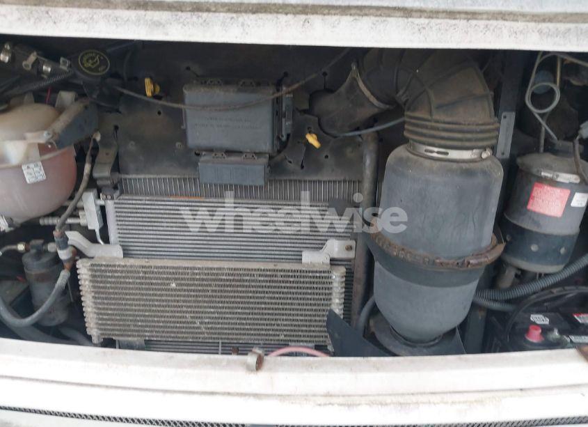 Photo 10 of 2003 Coachmen Mirada/f550 CHASSIS (VIN 1FCMF53S320A04010)