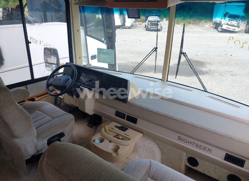 Photo 5 of 2001 Ford F550 SUPER DUTY STRIPPED CHASS (VIN 1FCMF53S910A08660)