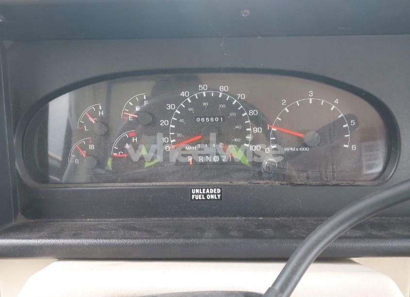 Photo 7 of 2001 Ford F550 SUPER DUTY STRIPPED CHASS (VIN 1FCMF53S910A08660)