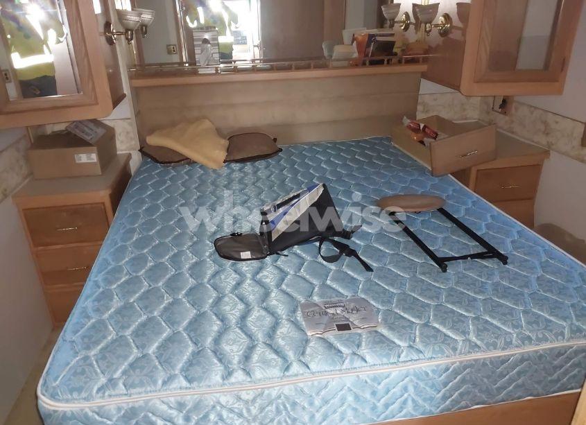 Photo 13 of 2001 Ford F550 SUPER DUTY STRIPPED CHASS (VIN 1FCNF53S310A04513)