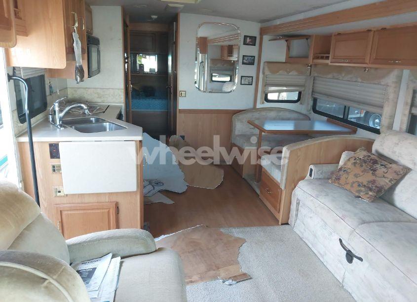 Photo 5 of 2001 Ford F550 SUPER DUTY STRIPPED CHASS (VIN 1FCNF53S310A04513)