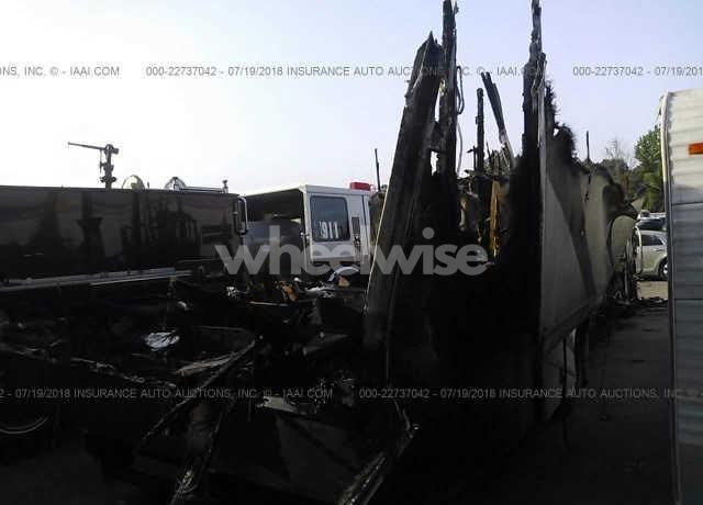 Photo 4 of 2003 Ford F550 SUPER DUTY STRIPPED CHASS (VIN 1FCNF53S330A06930)